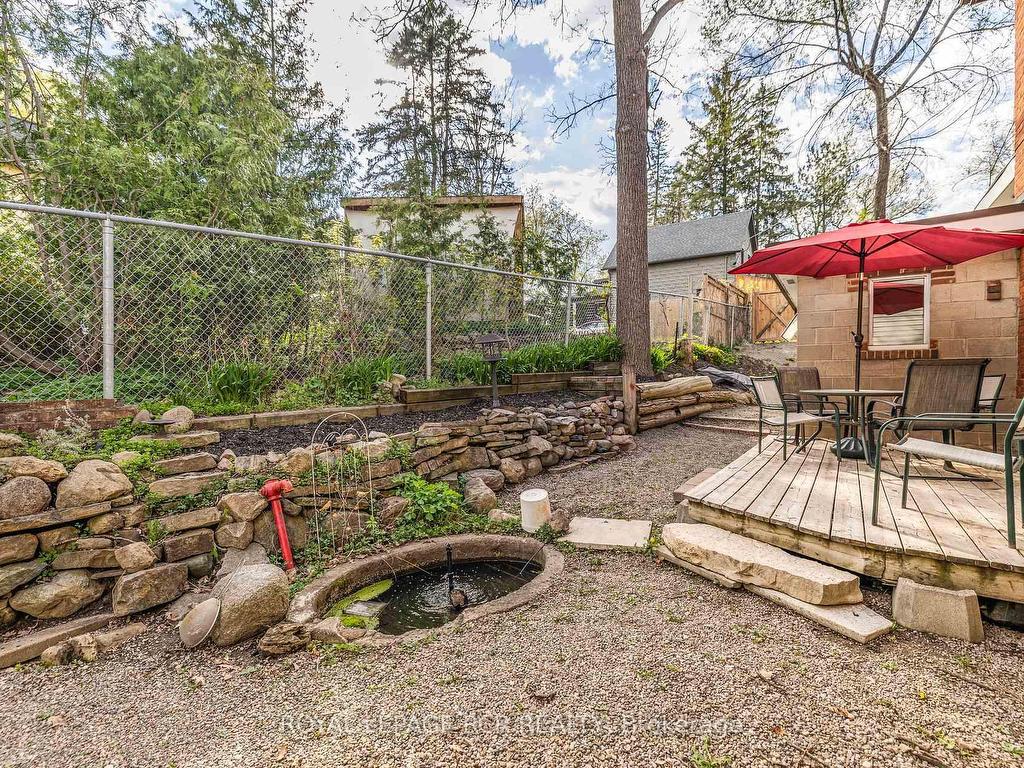









91


King

Street West,
Caledon,




ON
L7E 1A2

