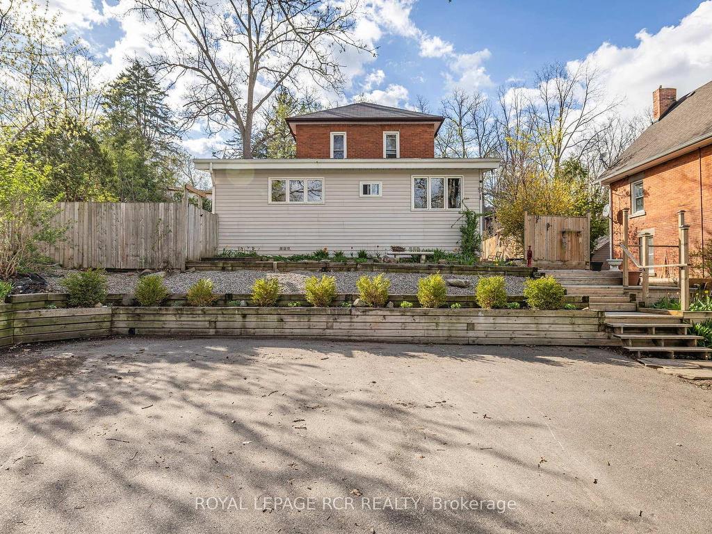 









91


King

Street West,
Caledon,




ON
L7E 1A2

