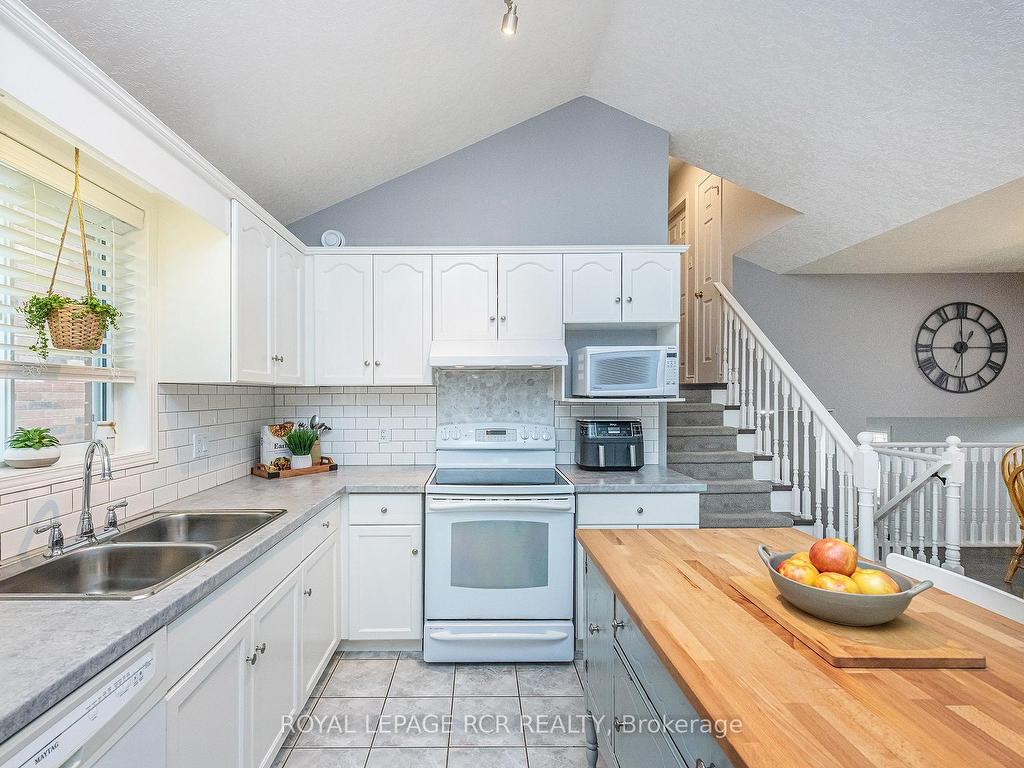 









19


Settlers

Road,
Orangeville,




ON
L9W 5B2

