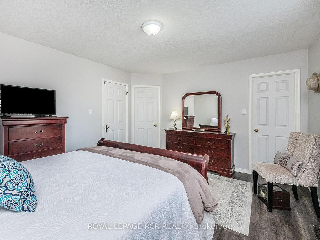 









19


Settlers

Road,
Orangeville,




ON
L9W 5B2

