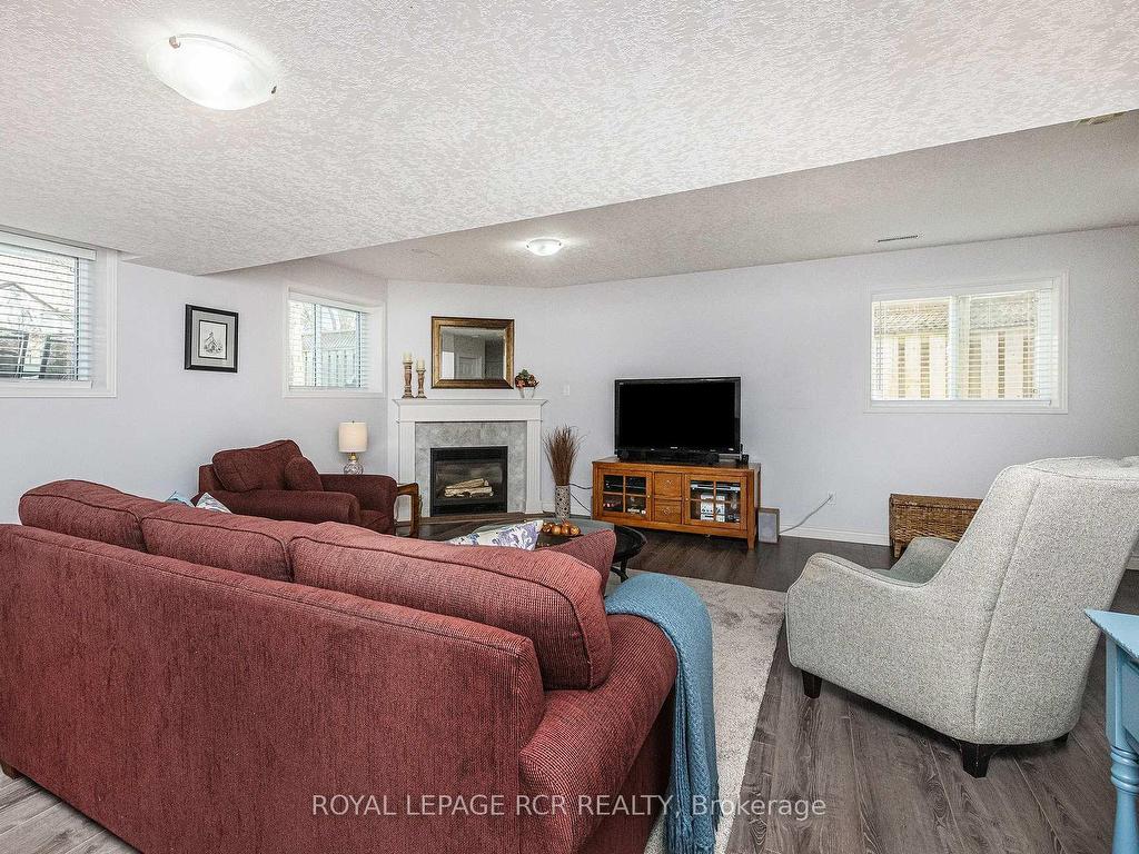 









19


Settlers

Road,
Orangeville,




ON
L9W 5B2

