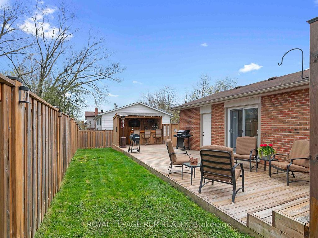 









118


Highland

Drive,
Orangeville,




ON
L9W 3E5

