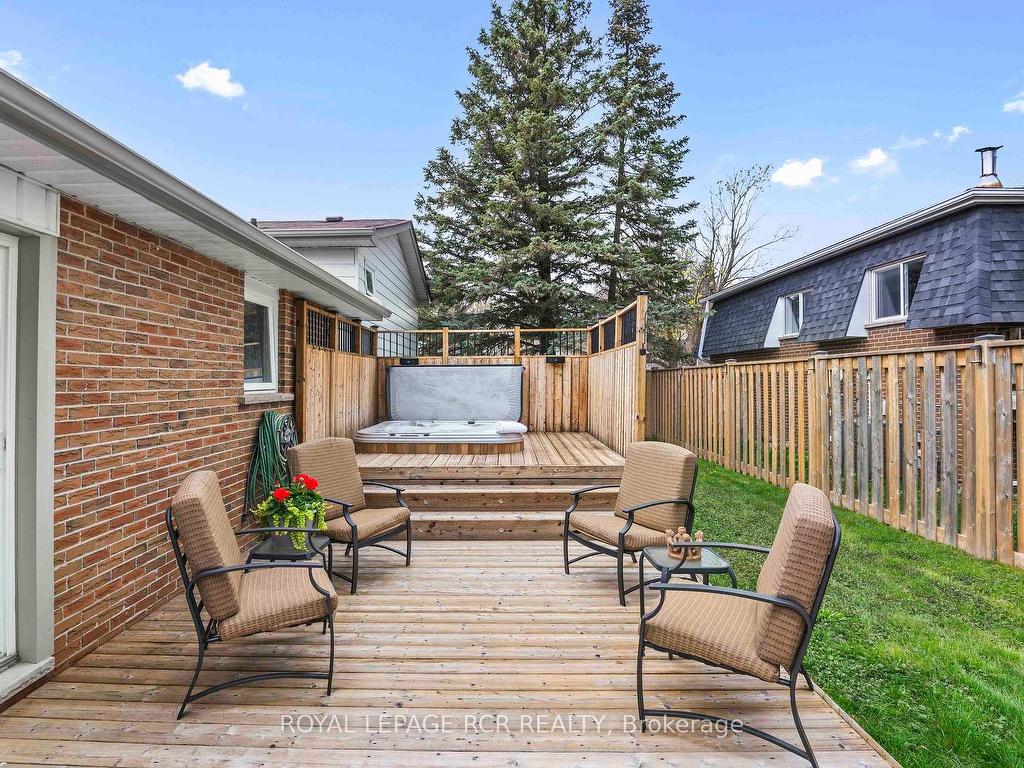 









118


Highland

Drive,
Orangeville,




ON
L9W 3E5

