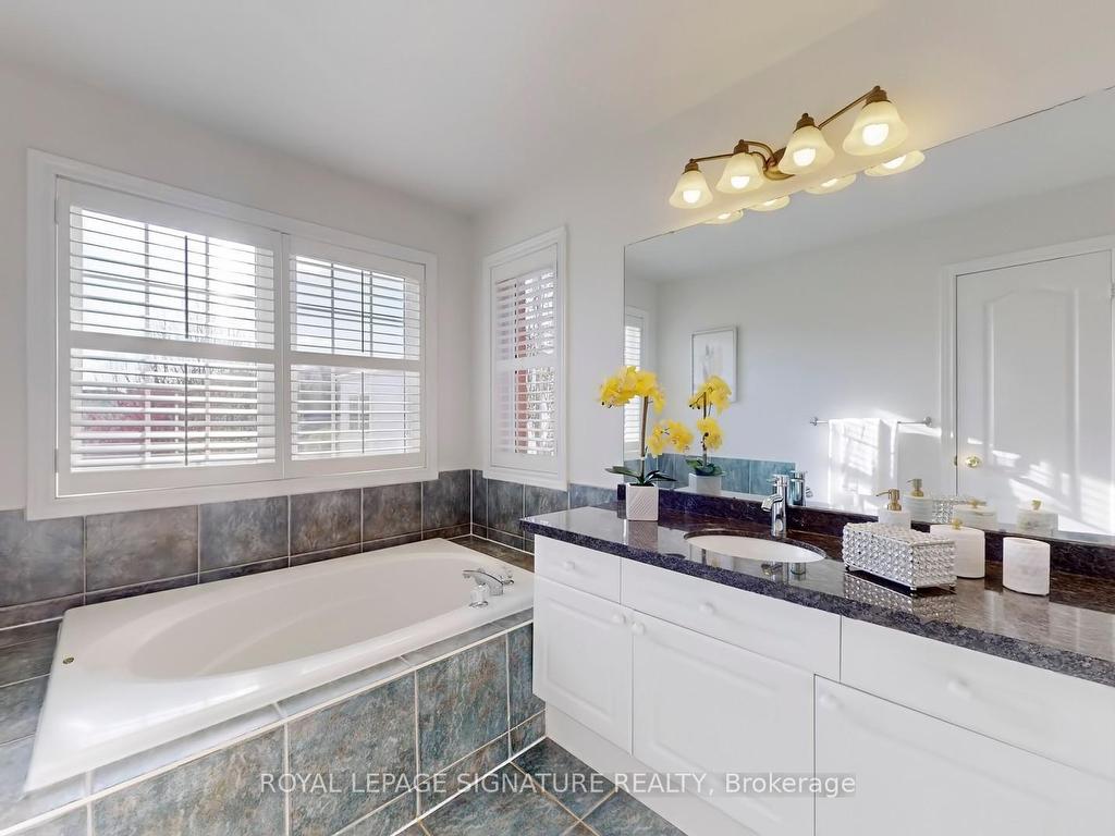 









80


Country Glen

Road,
Markham,




ON
L6B 1B5

