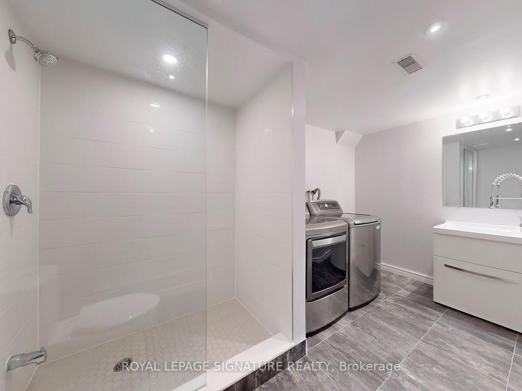 









80


Country Glen

Road,
Markham,




ON
L6B 1B5

