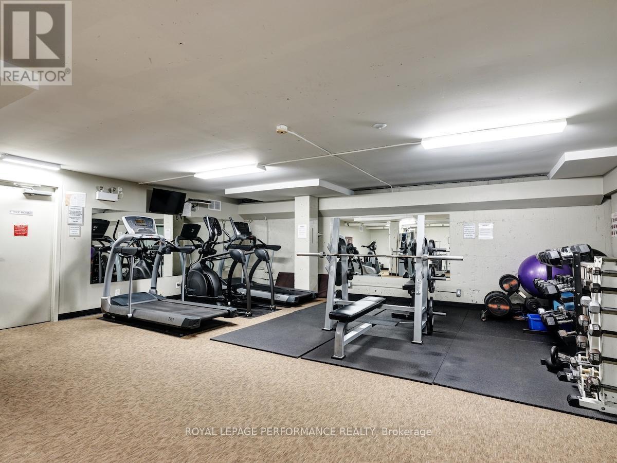 












2105 - 2625 REGINA STREET

,
Ottawa,




Ontario
K2B5W8

