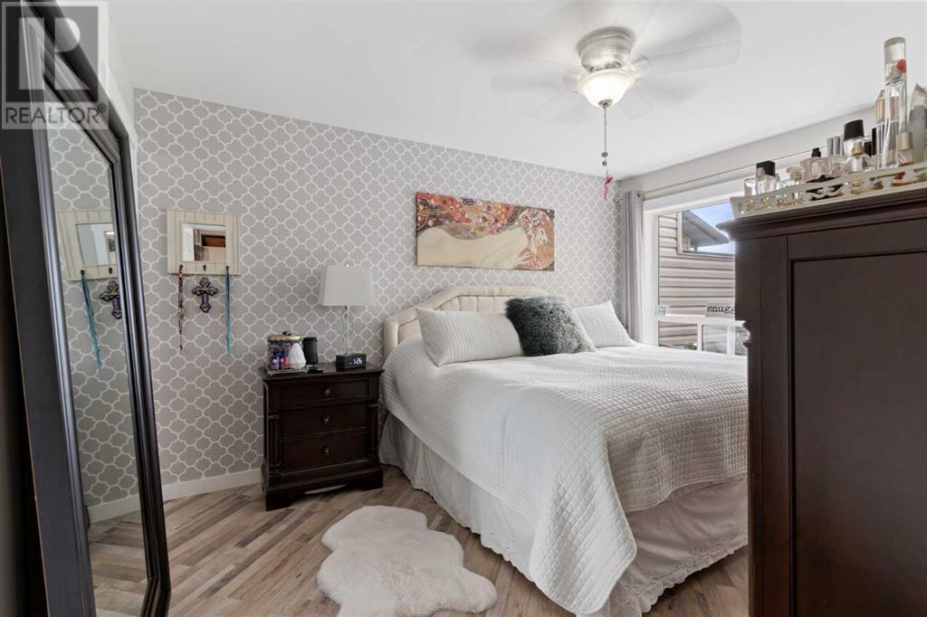 












34 Tararidge Circle NE

,
Calgary,




Alberta
T3J3W4

