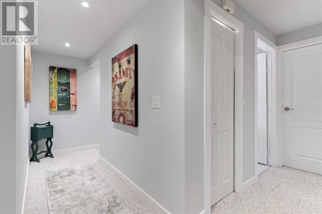 












34 Tararidge Circle NE

,
Calgary,




Alberta
T3J3W4

