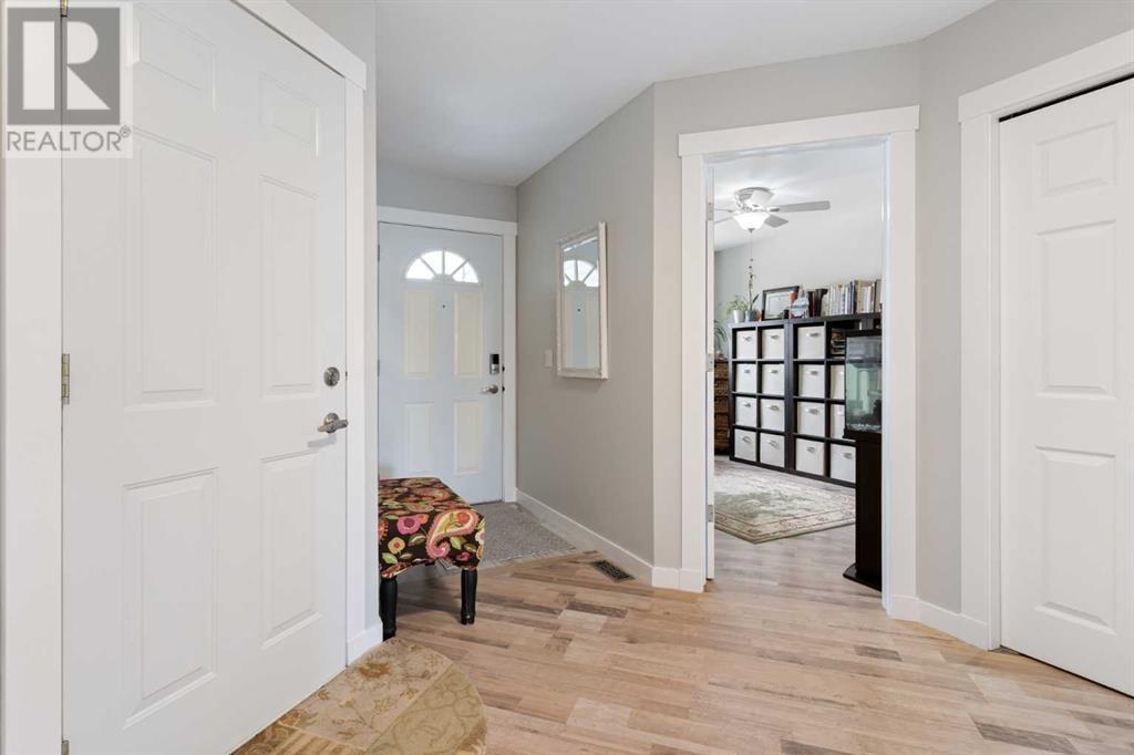 












34 Tararidge Circle NE

,
Calgary,




Alberta
T3J3W4

