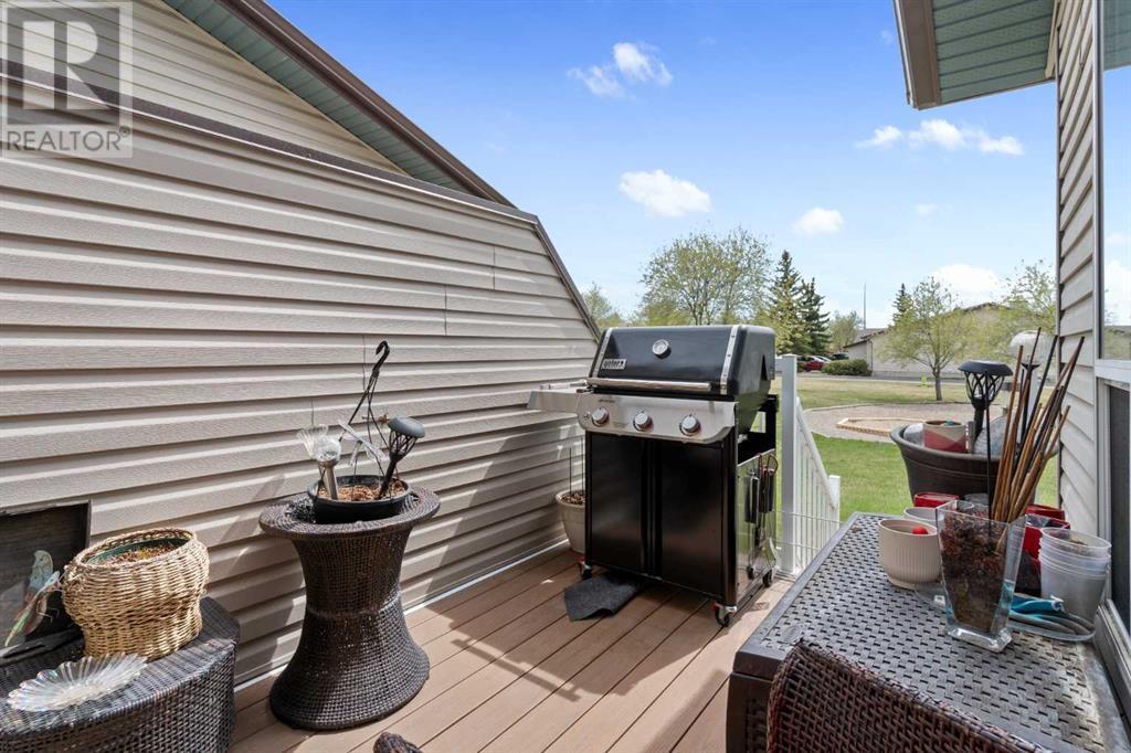 












34 Tararidge Circle NE

,
Calgary,




Alberta
T3J3W4

