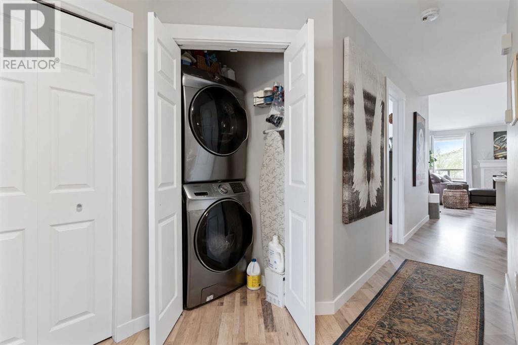 












34 Tararidge Circle NE

,
Calgary,




Alberta
T3J3W4

