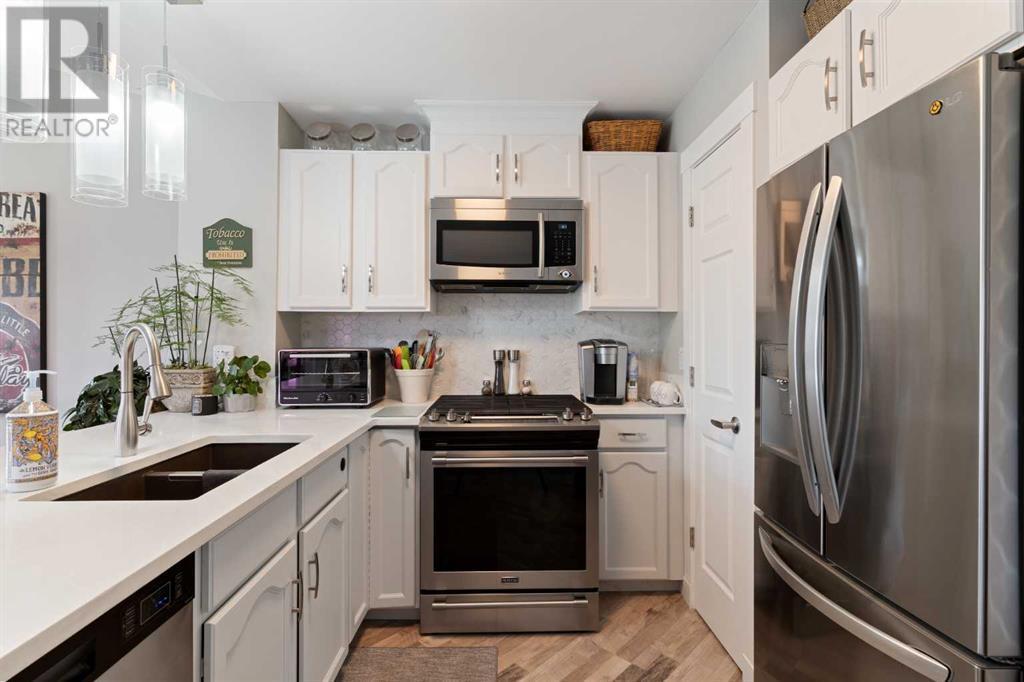 












34 Tararidge Circle NE

,
Calgary,




Alberta
T3J3W4


