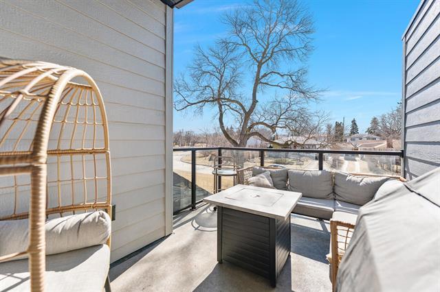 









763


North

DR, 3,
Winnipeg,




MB
R3T 0A3

