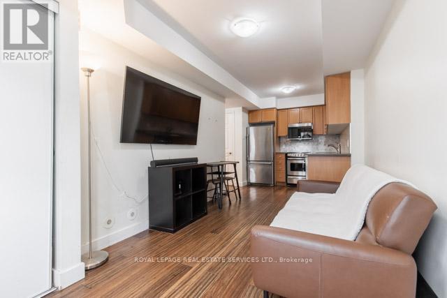 












272 - 4975 SOUTHAMPTON DRIVE

,
Mississauga,




Ontario
L5M8C9

