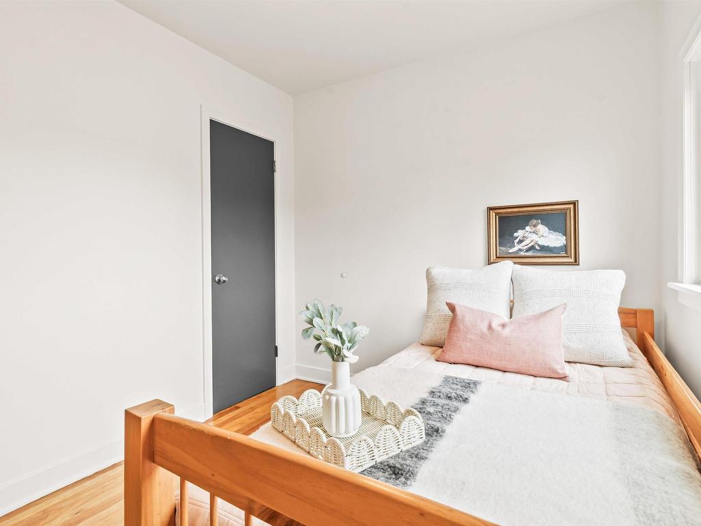 












2935 Joseph Howe Drive

,
Halifax,




NS
B3L 4H1

