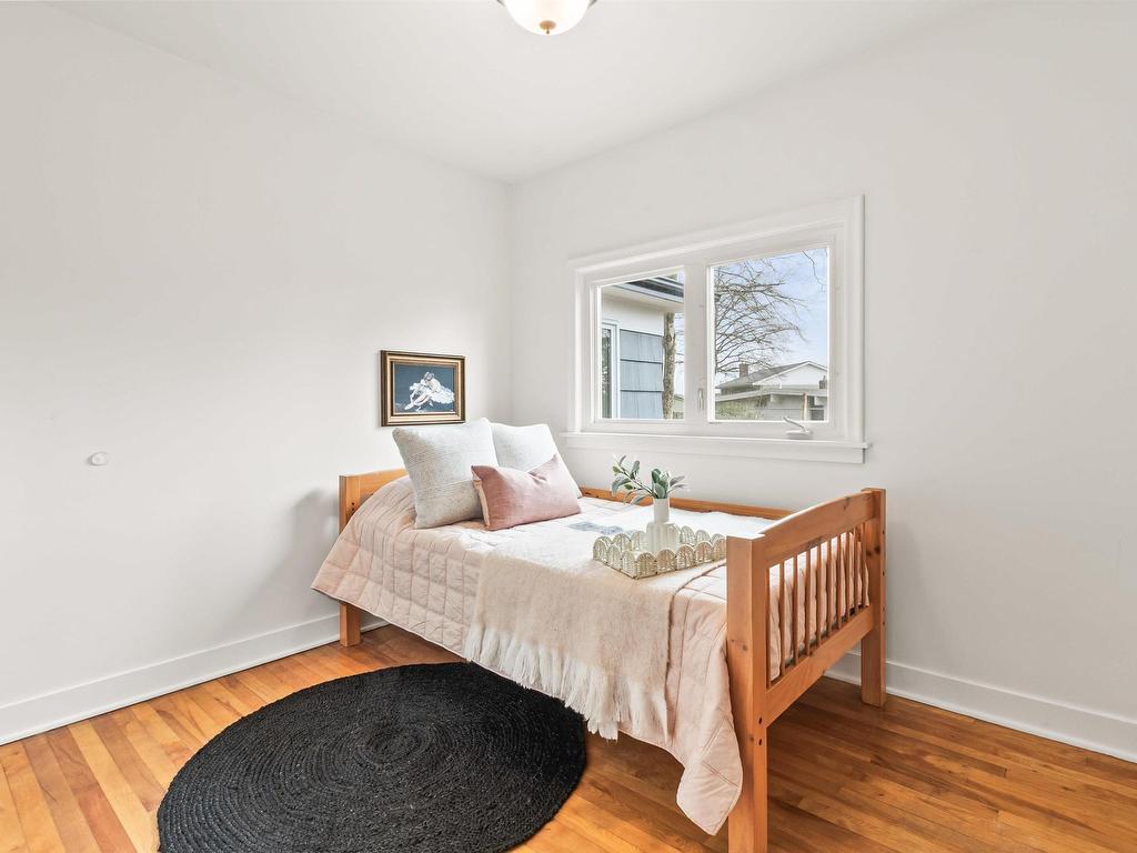 












2935 Joseph Howe Drive

,
Halifax,




NS
B3L 4H1

