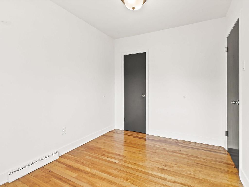












2935 Joseph Howe Drive

,
Halifax,




NS
B3L 4H1

