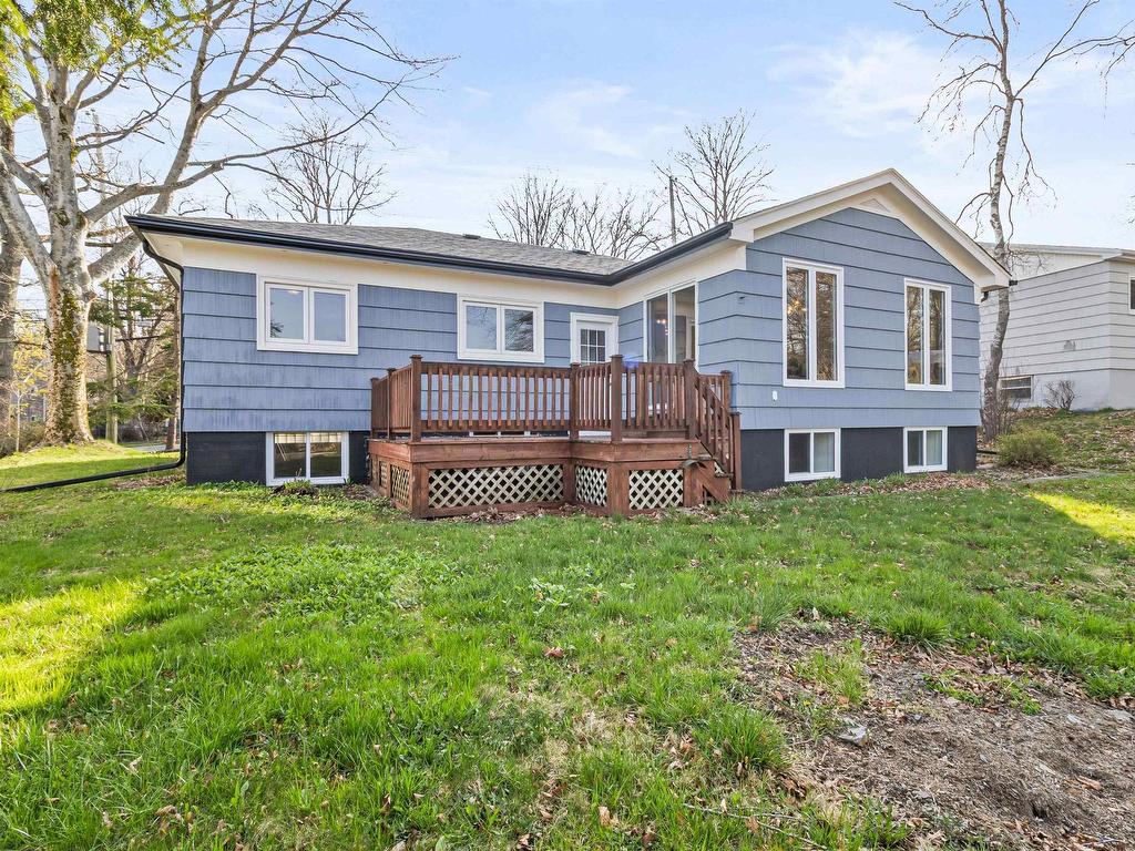 












2935 Joseph Howe Drive

,
Halifax,




NS
B3L 4H1

