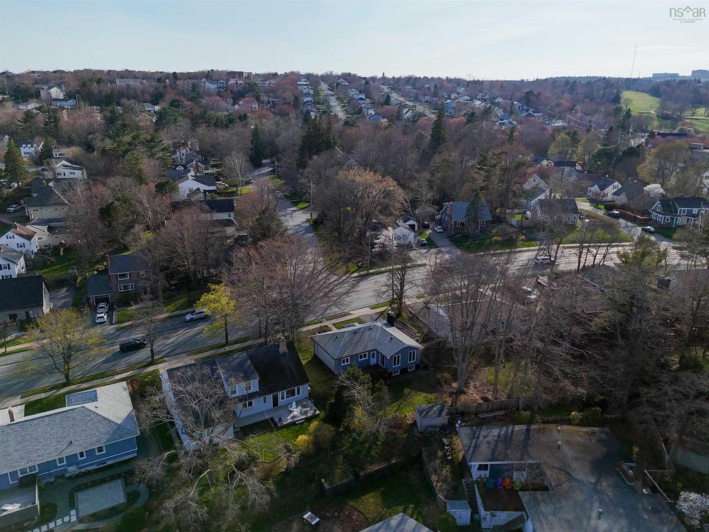 












2935 Joseph Howe Drive

,
Halifax,




NS
B3L 4H1

