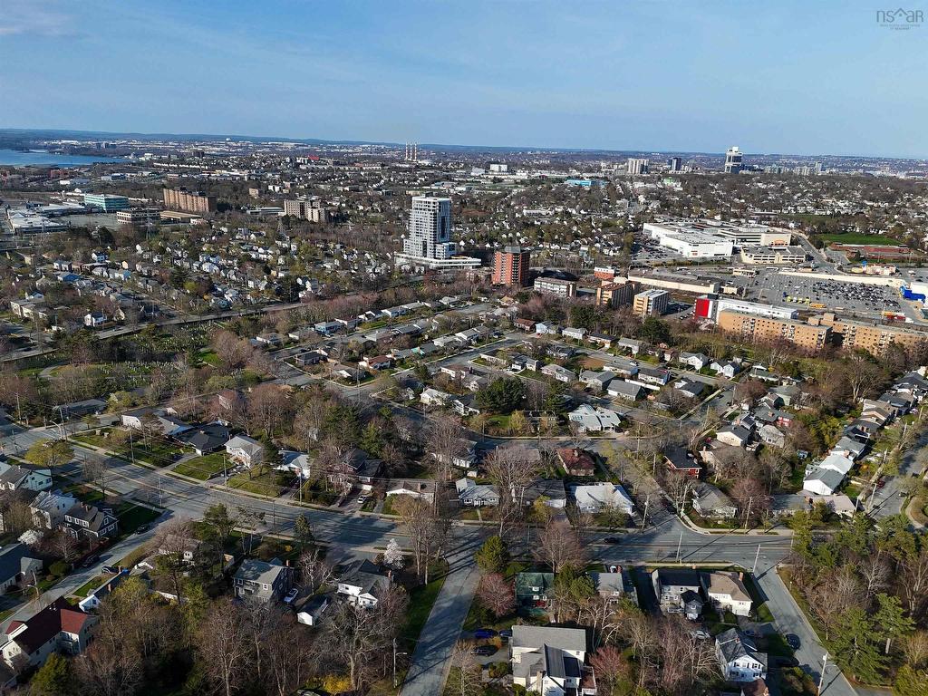 












2935 Joseph Howe Drive

,
Halifax,




NS
B3L 4H1

