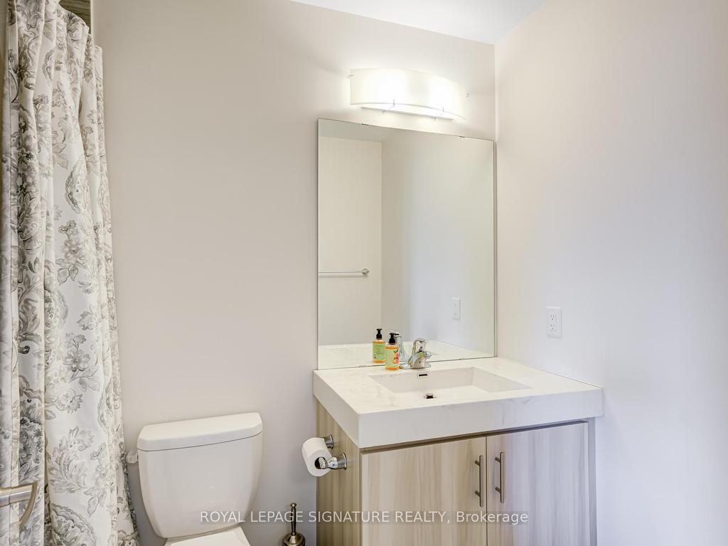 









1223


Azinger

Lane,
Mississauga,




ON
L5E 0A7

