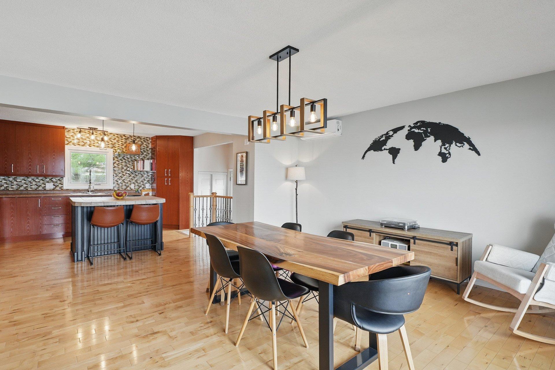 









20


Ch. de Chambord

,
Gatineau (Gatineau),




QC
J8R3H2

