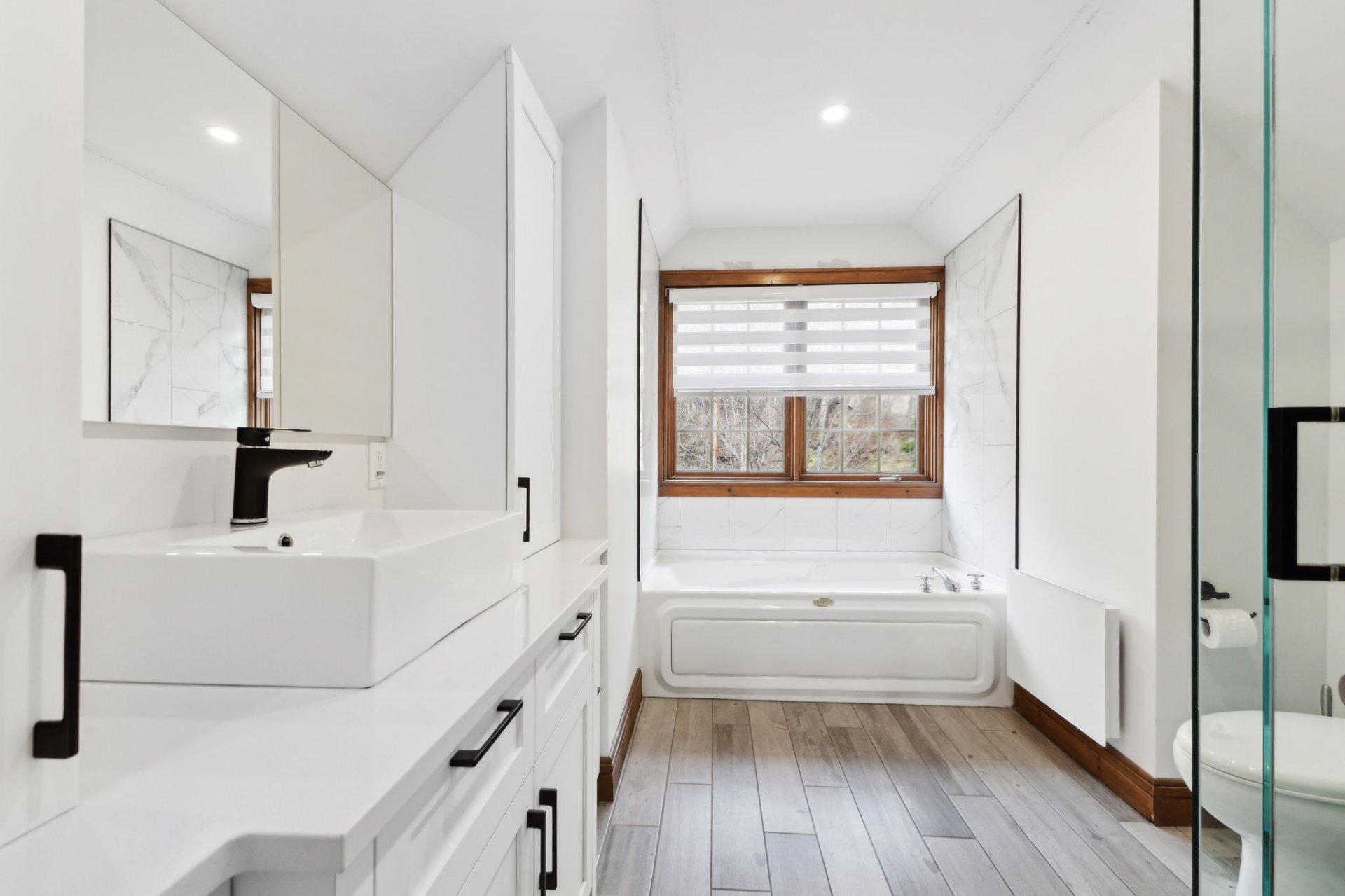 









134


Ch. de la Forêt

, 9,
Mont-Tremblant,




QC
J8E3K8

