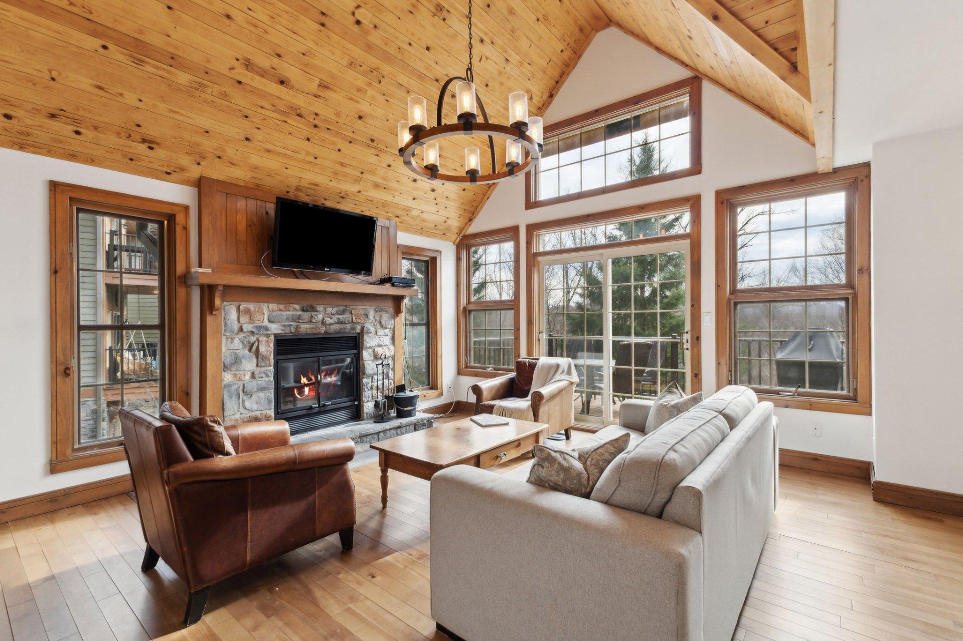 









134


Ch. de la Forêt

, 9,
Mont-Tremblant,




QC
J8E3K8


