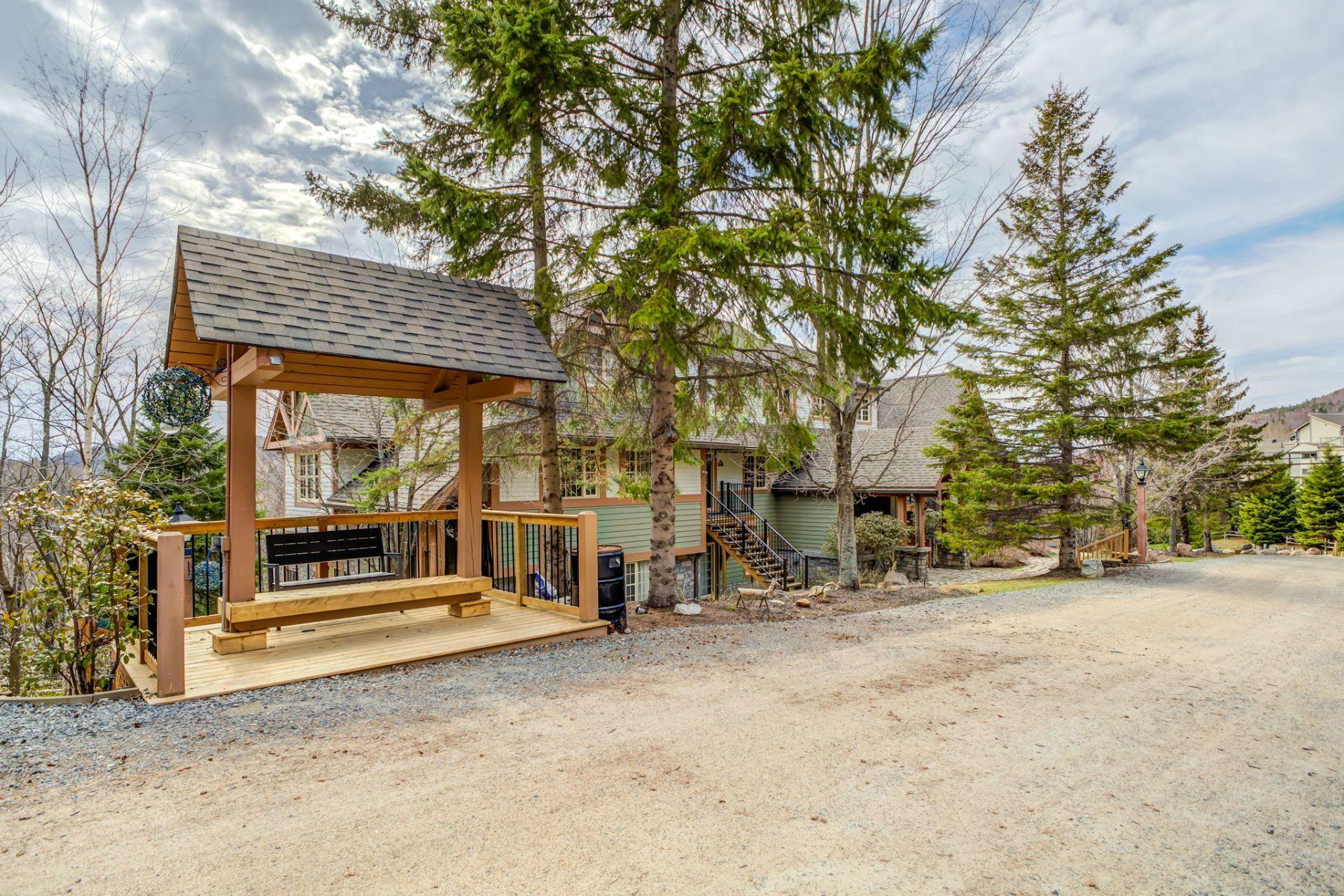 









134


Ch. de la Forêt

, 9,
Mont-Tremblant,




QC
J8E3K8

