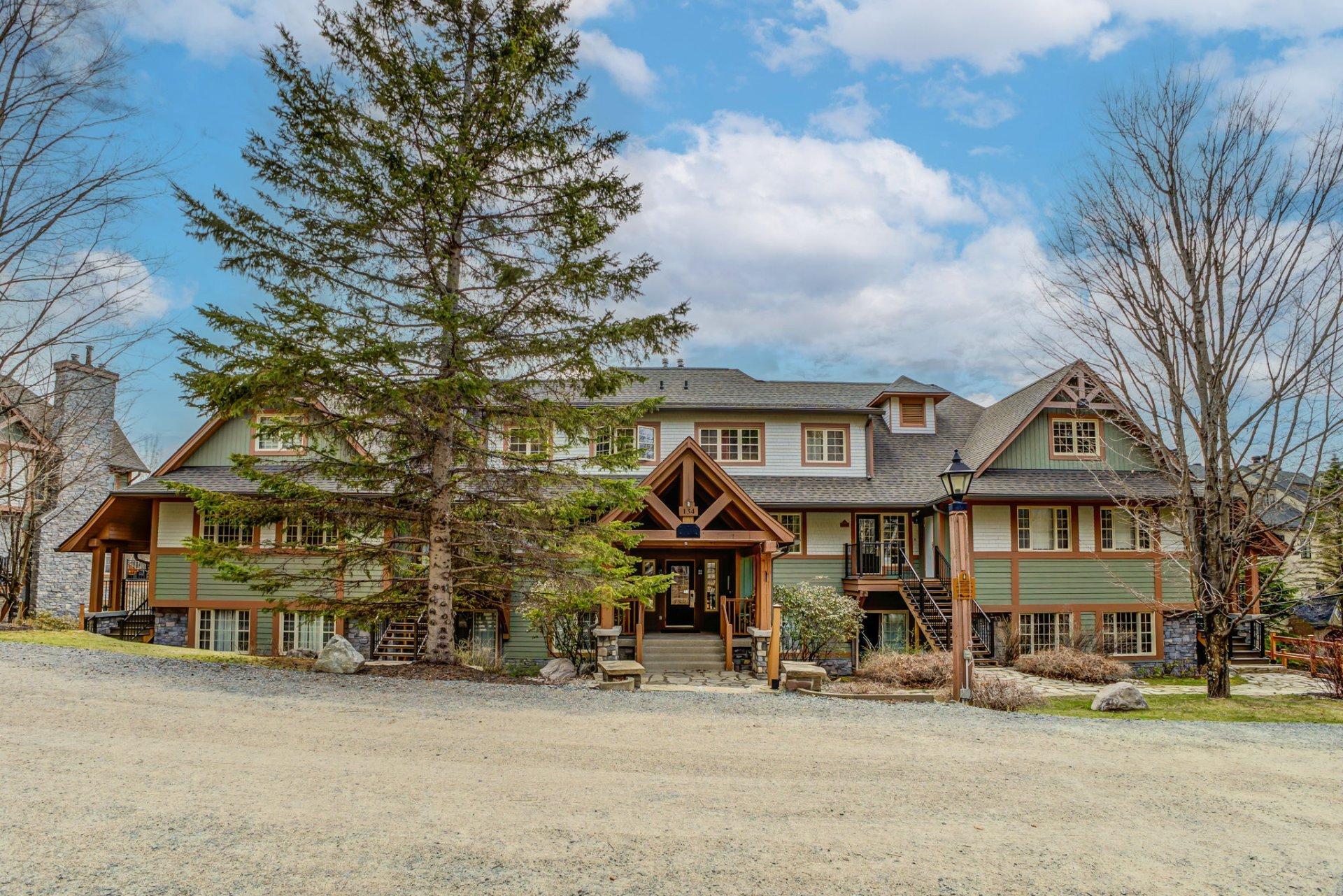









134


Ch. de la Forêt

, 9,
Mont-Tremblant,




QC
J8E3K8

