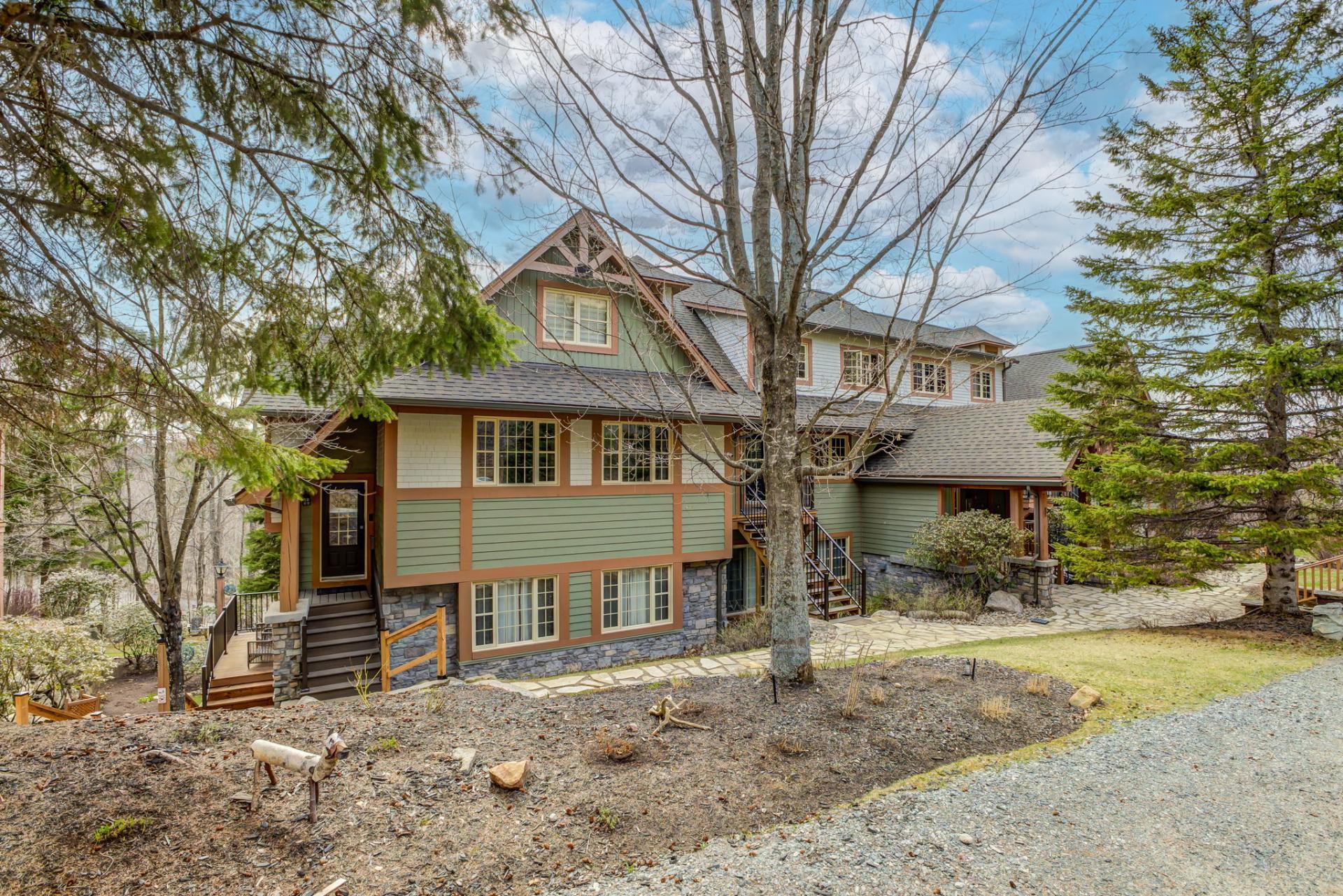 









134


Ch. de la Forêt

, 9,
Mont-Tremblant,




QC
J8E3K8

