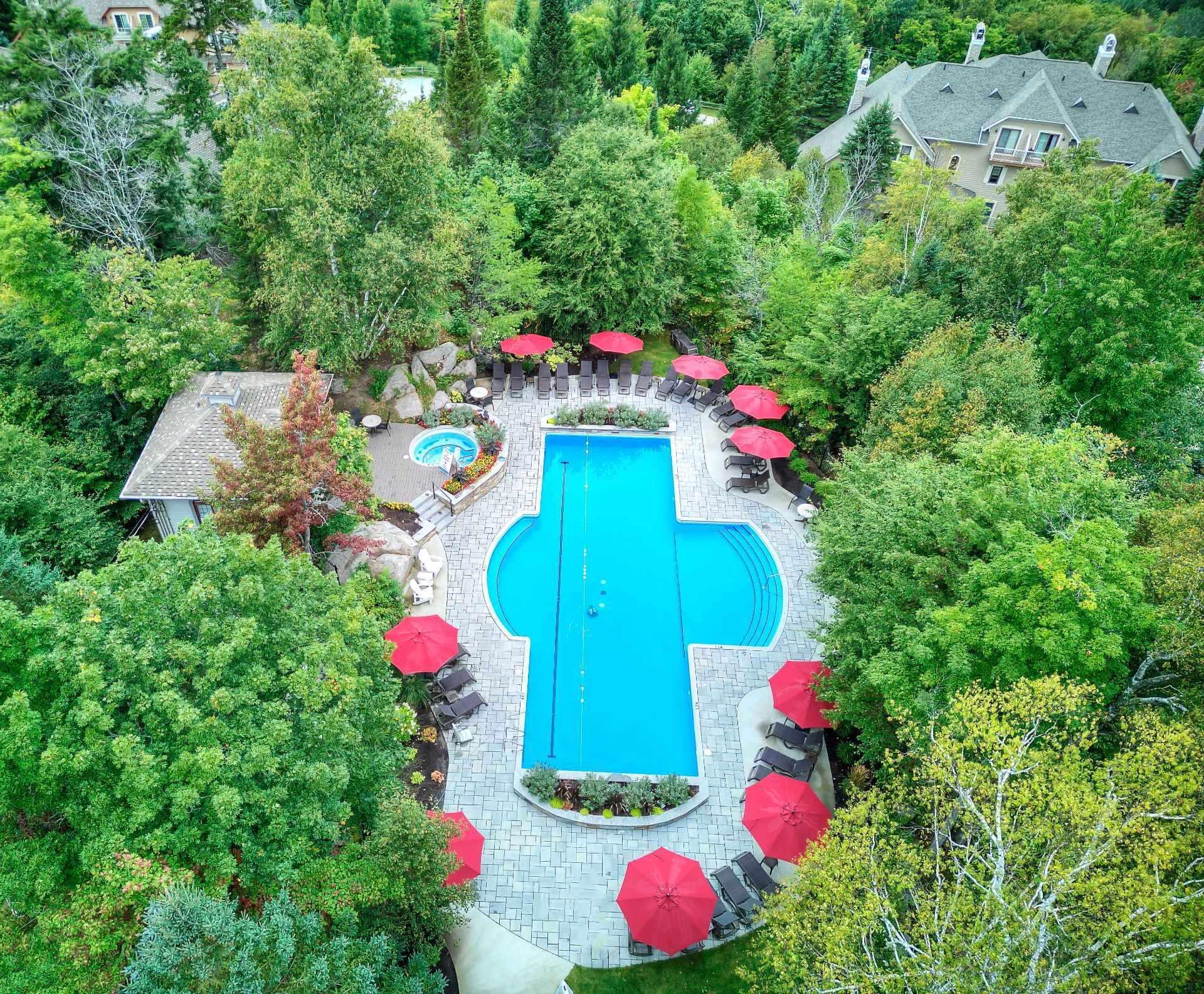 









195


Rue du Mont-Plaisant

, 3,
Mont-Tremblant,




QC
J8E1L2

