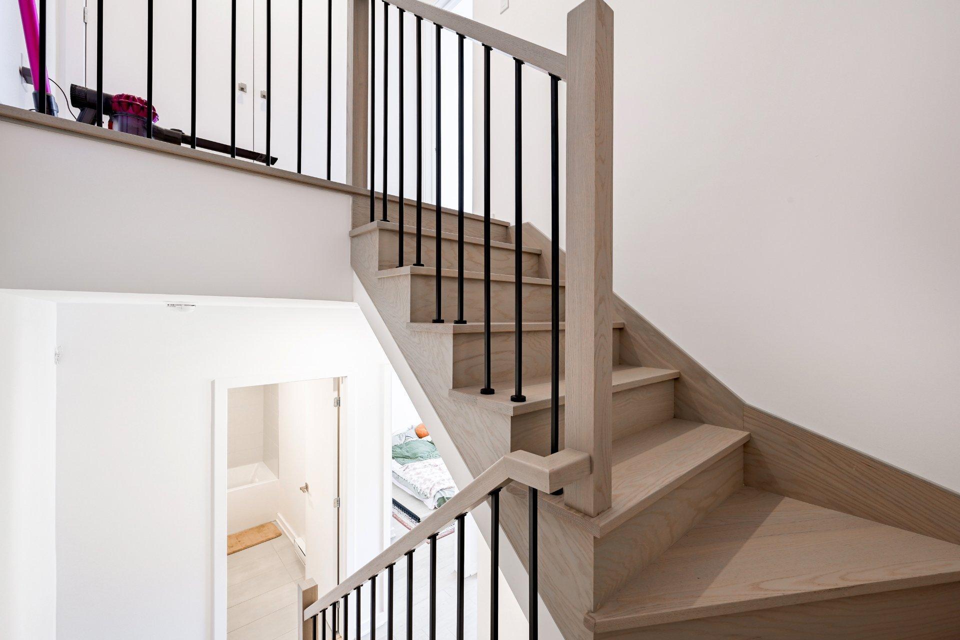 









2778


Rue Gilford

, 7,
Montréal (Rosemont/La Petite-Patrie),




QC
H1Y2B7

