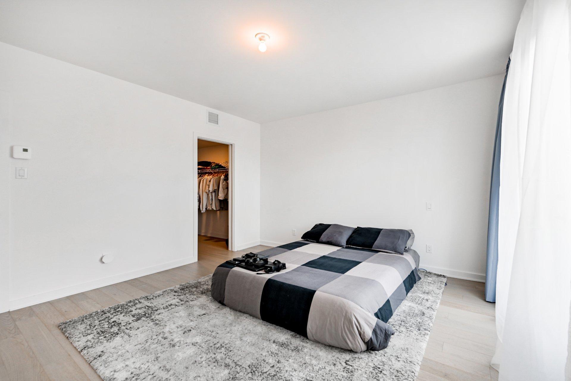 









2778


Rue Gilford

, 7,
Montréal (Rosemont/La Petite-Patrie),




QC
H1Y2B7


