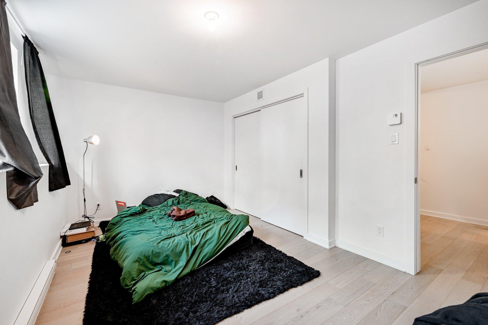 









2778


Rue Gilford

, 7,
Montréal (Rosemont/La Petite-Patrie),




QC
H1Y2B7

