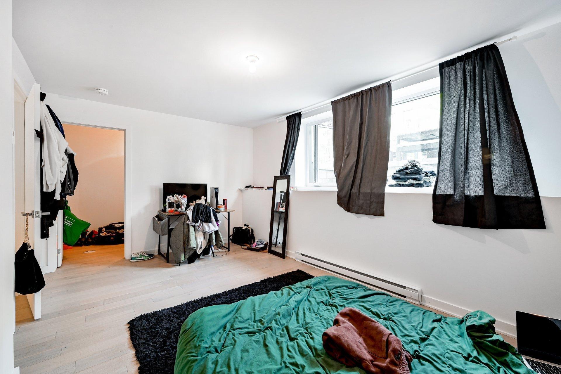 









2778


Rue Gilford

, 7,
Montréal (Rosemont/La Petite-Patrie),




QC
H1Y2B7

