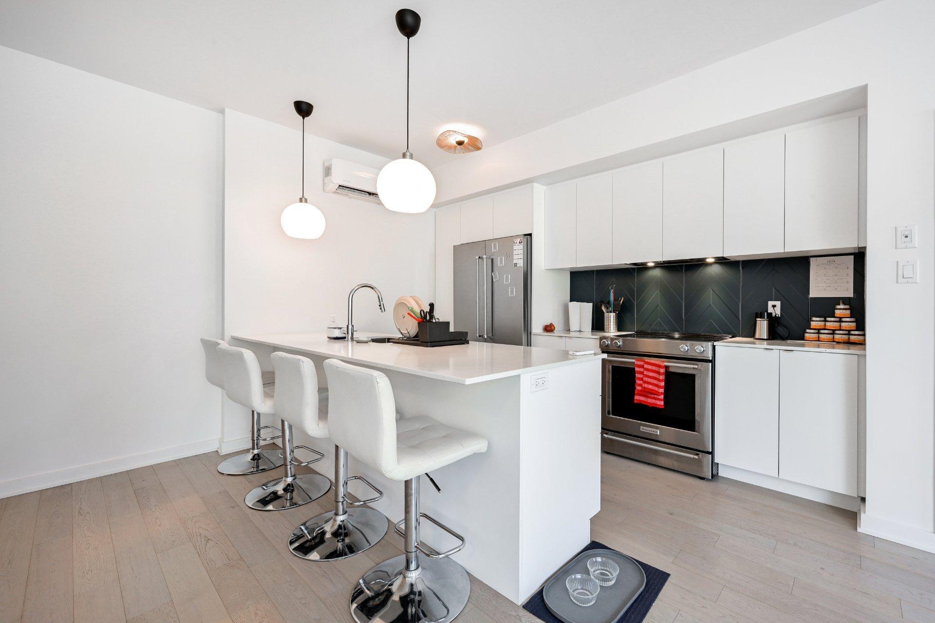 









2778


Rue Gilford

, 7,
Montréal (Rosemont/La Petite-Patrie),




QC
H1Y2B7

