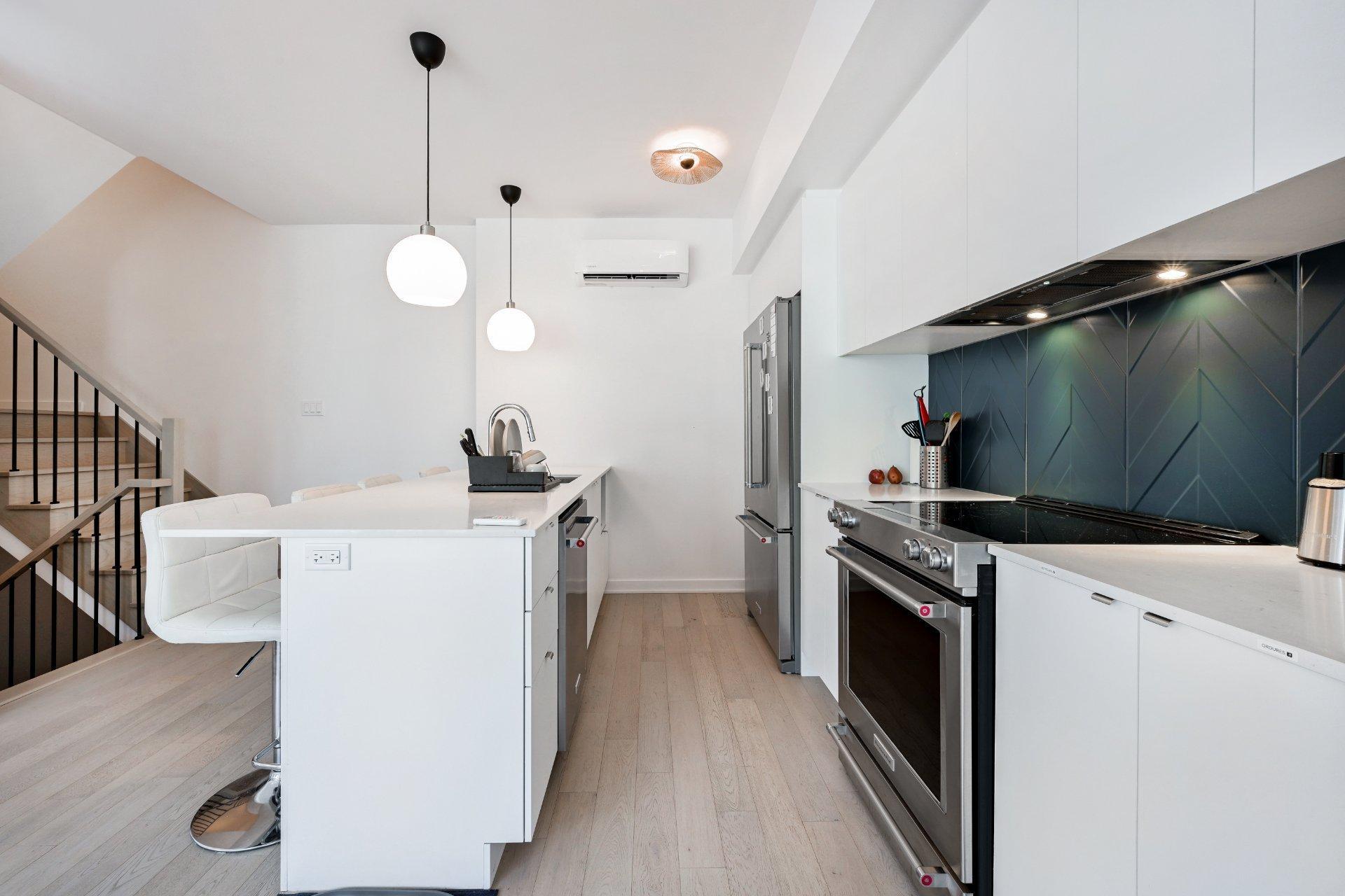 









2778


Rue Gilford

, 7,
Montréal (Rosemont/La Petite-Patrie),




QC
H1Y2B7

