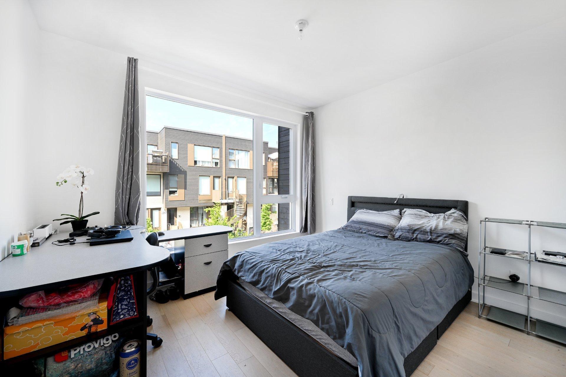 









2778


Rue Gilford

, 7,
Montréal (Rosemont/La Petite-Patrie),




QC
H1Y2B7

