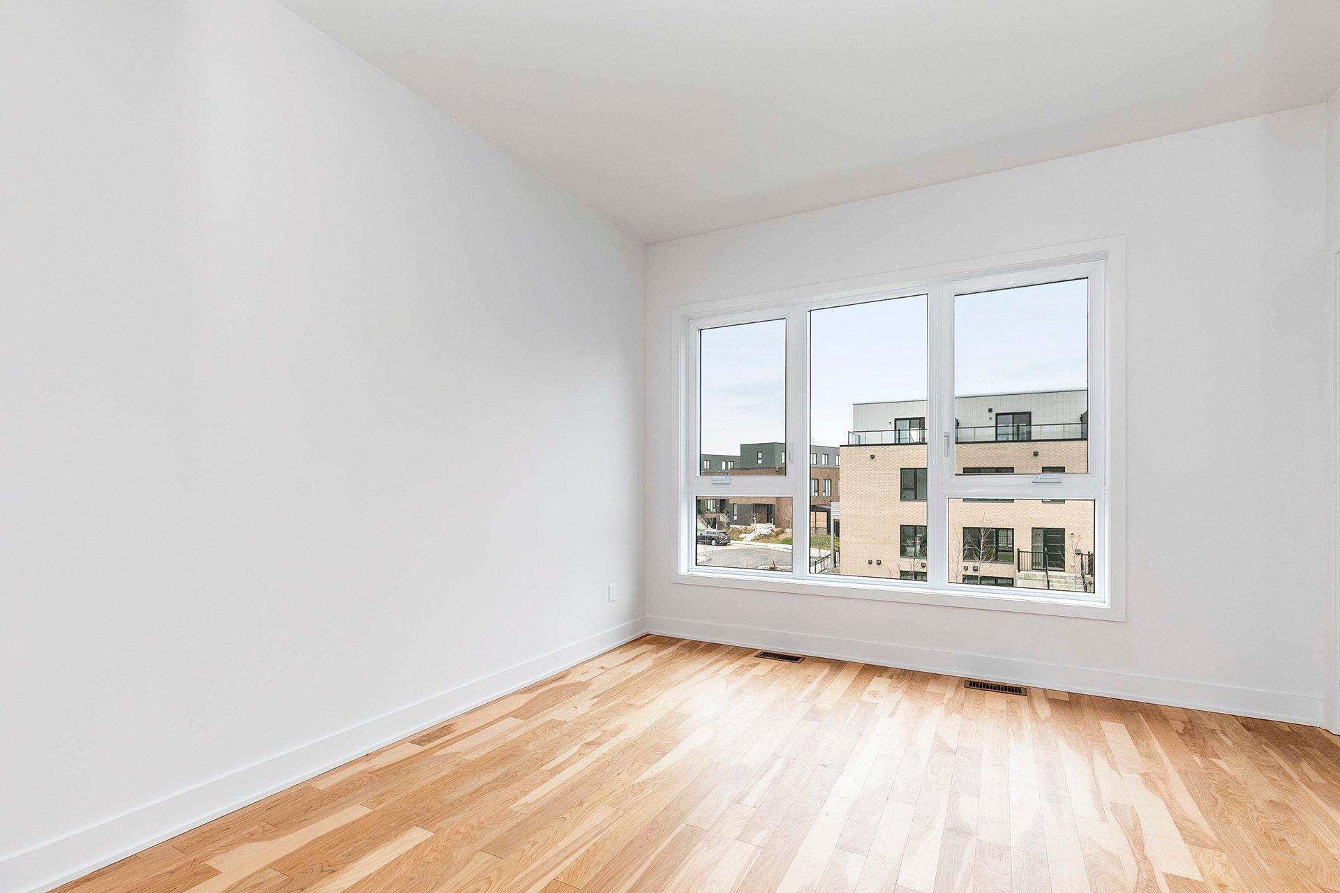









206


Av. Jenkins

,
Montréal (Lachine),




QC
H8S0B5

