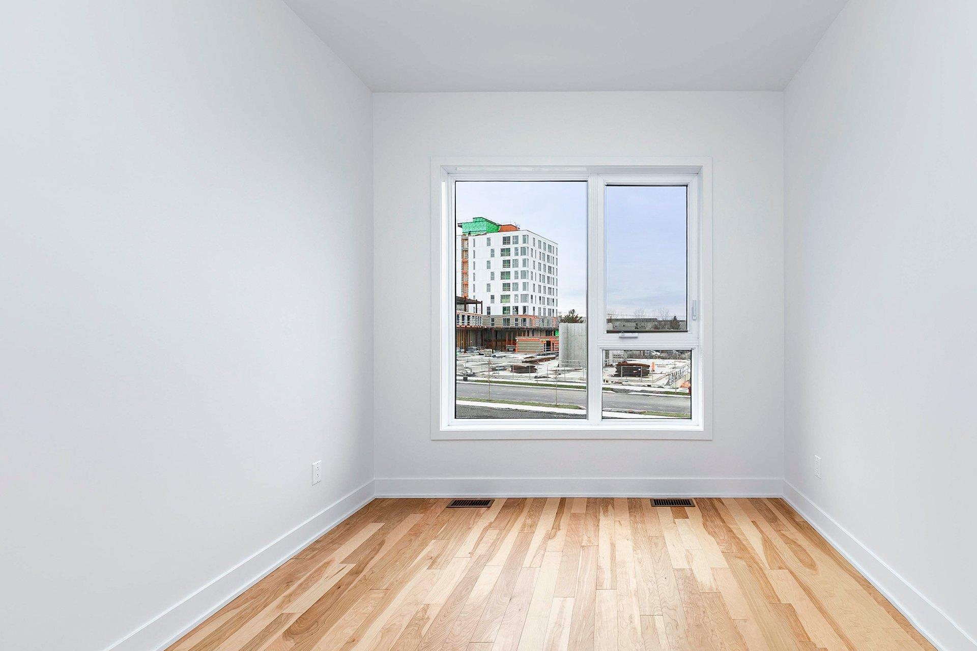 









206


Av. Jenkins

,
Montréal (Lachine),




QC
H8S0B5

