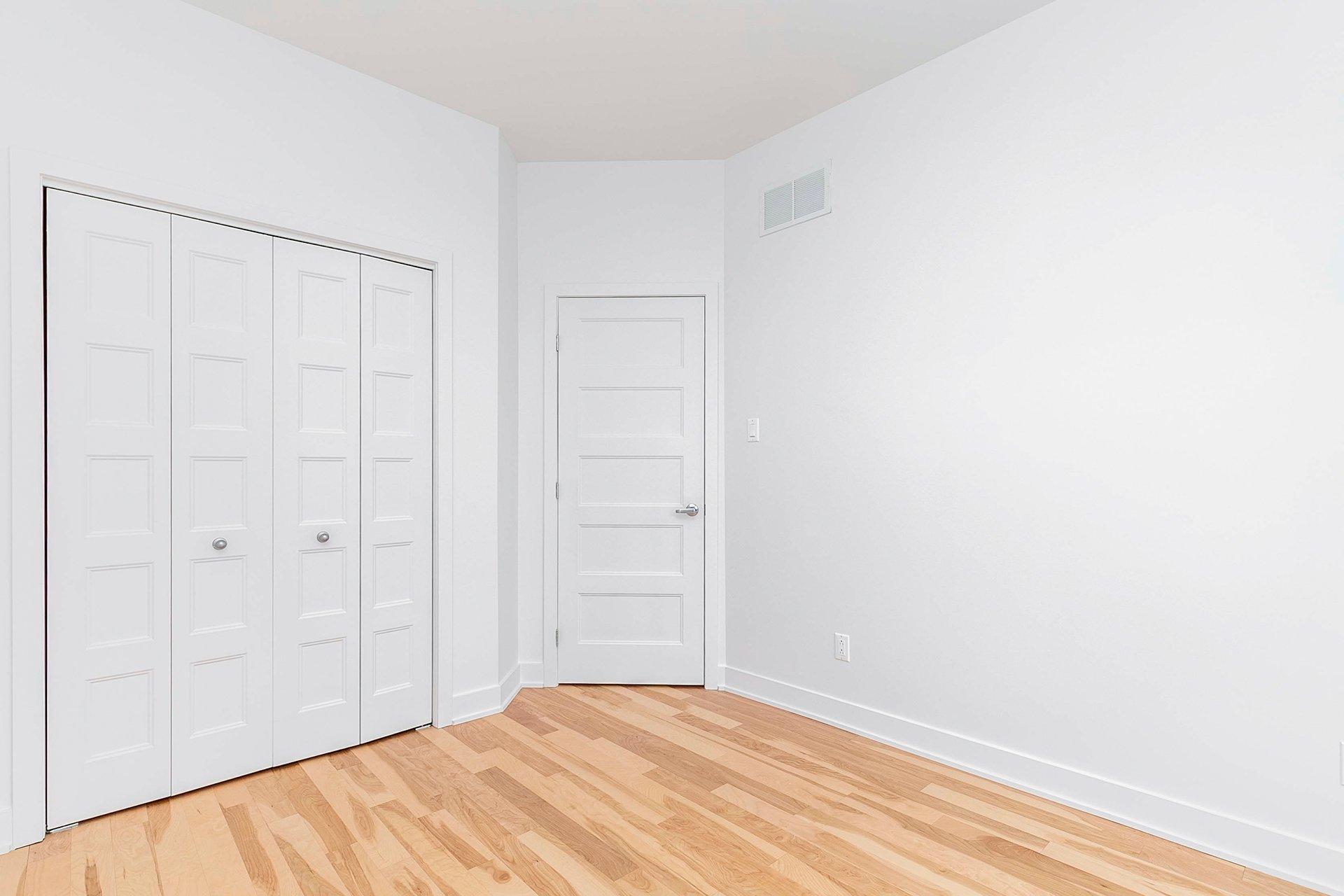 









206


Av. Jenkins

,
Montréal (Lachine),




QC
H8S0B5

