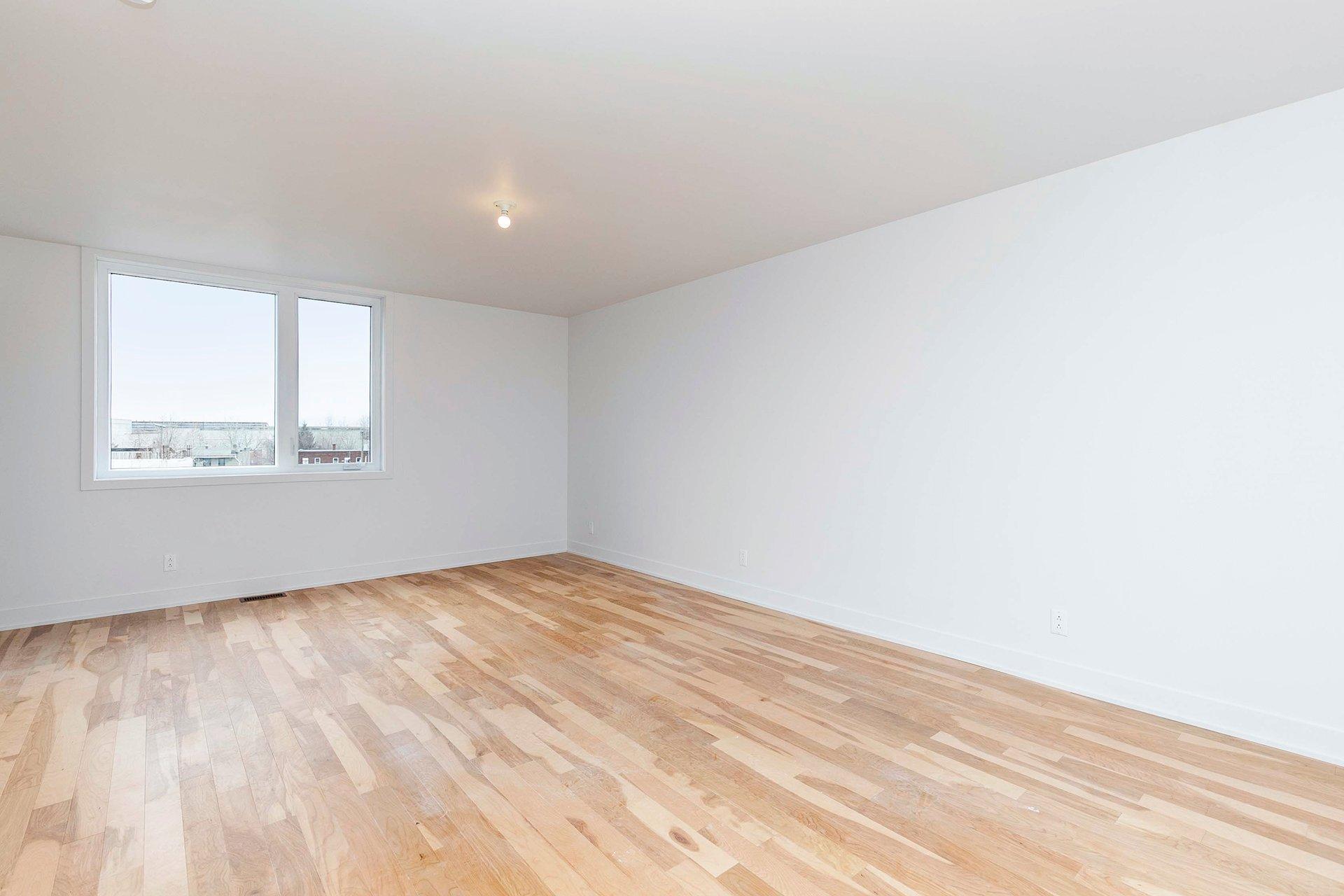 









206


Av. Jenkins

,
Montréal (Lachine),




QC
H8S0B5

