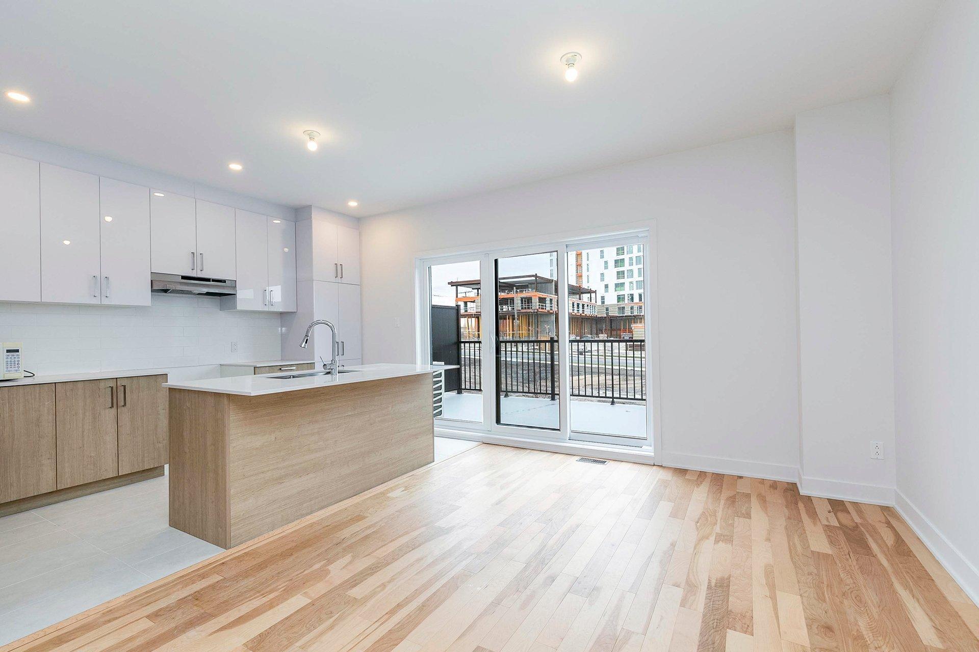 









206


Av. Jenkins

,
Montréal (Lachine),




QC
H8S0B5

