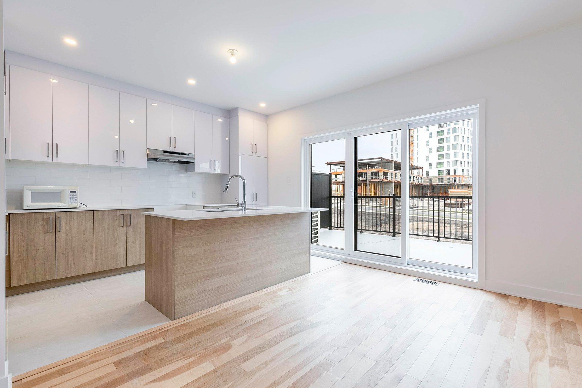 









206


Av. Jenkins

,
Montréal (Lachine),




QC
H8S0B5

