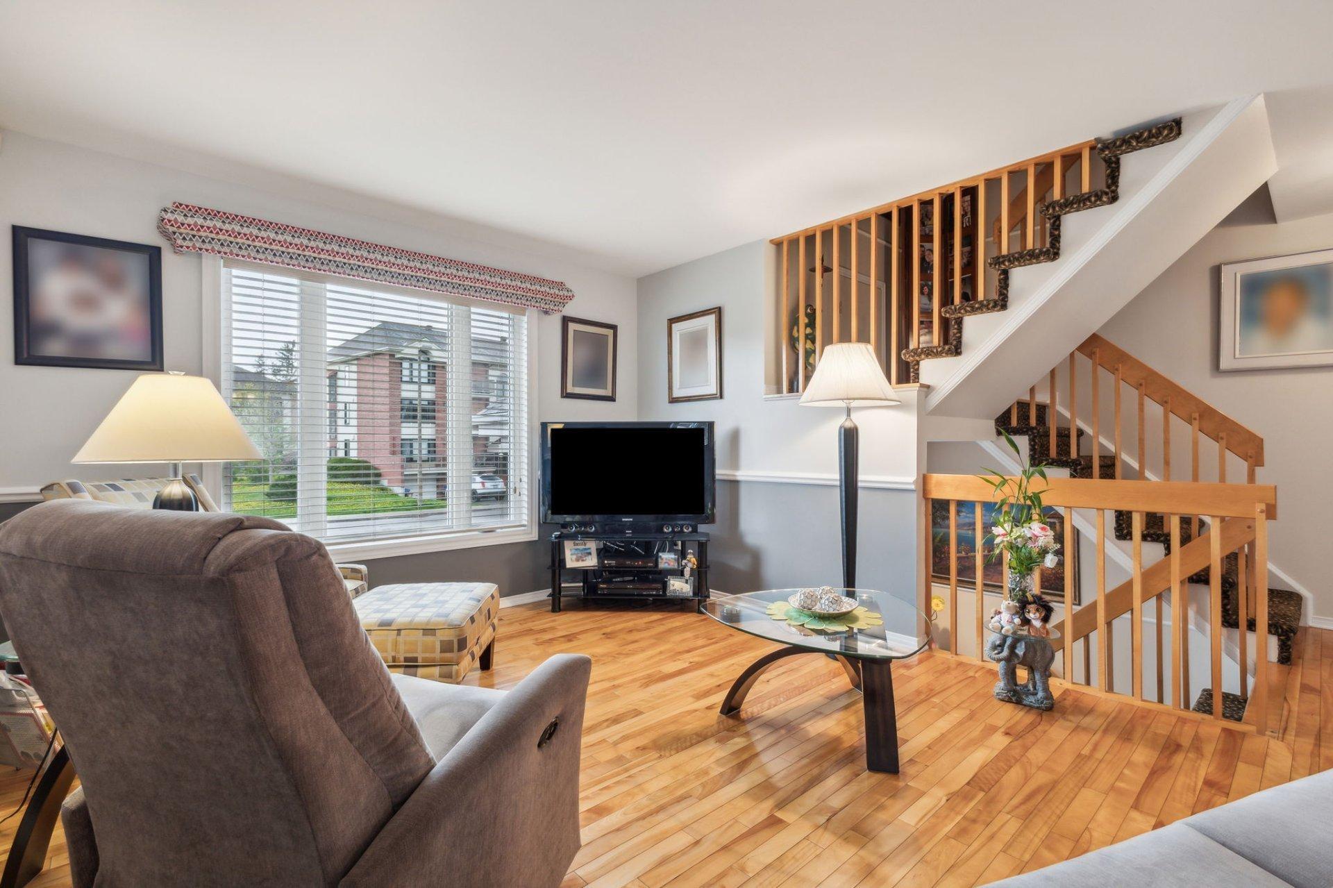 









147


Rue Ernest-Gaboury

,
Gatineau (Gatineau),




QC
J8V3P9

