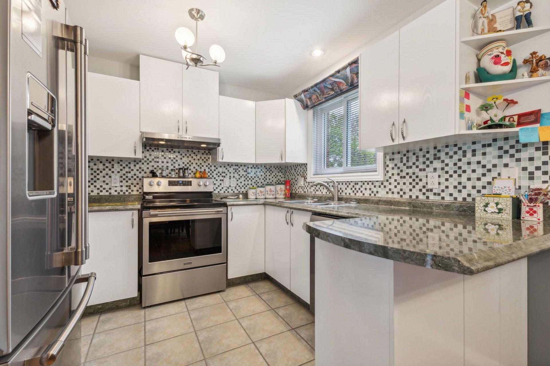 









147


Rue Ernest-Gaboury

,
Gatineau (Gatineau),




QC
J8V3P9

