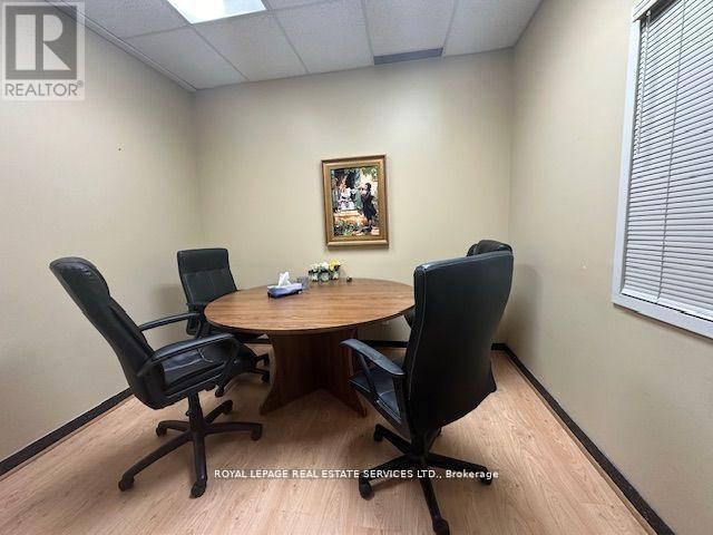 












28 - 7626A YONGE STREET

,
Vaughan,




Ontario
L4J1V9

