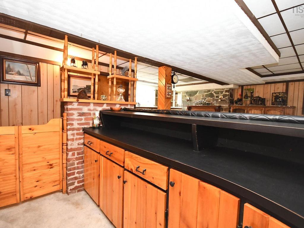 












50 Station Rd

,
Beaver Bank,




NS
B4G 1C8

