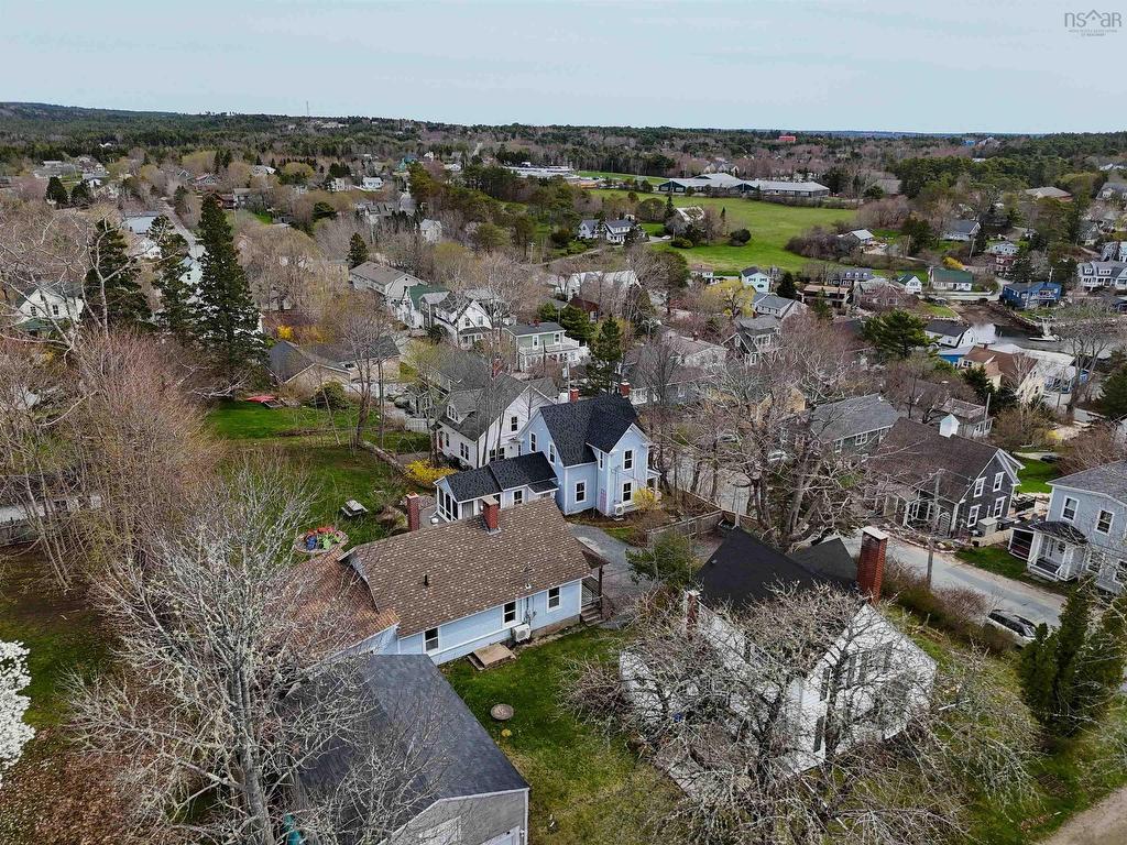












89&93 Queen Street

,
Chester,




NS
B0J 1J0

